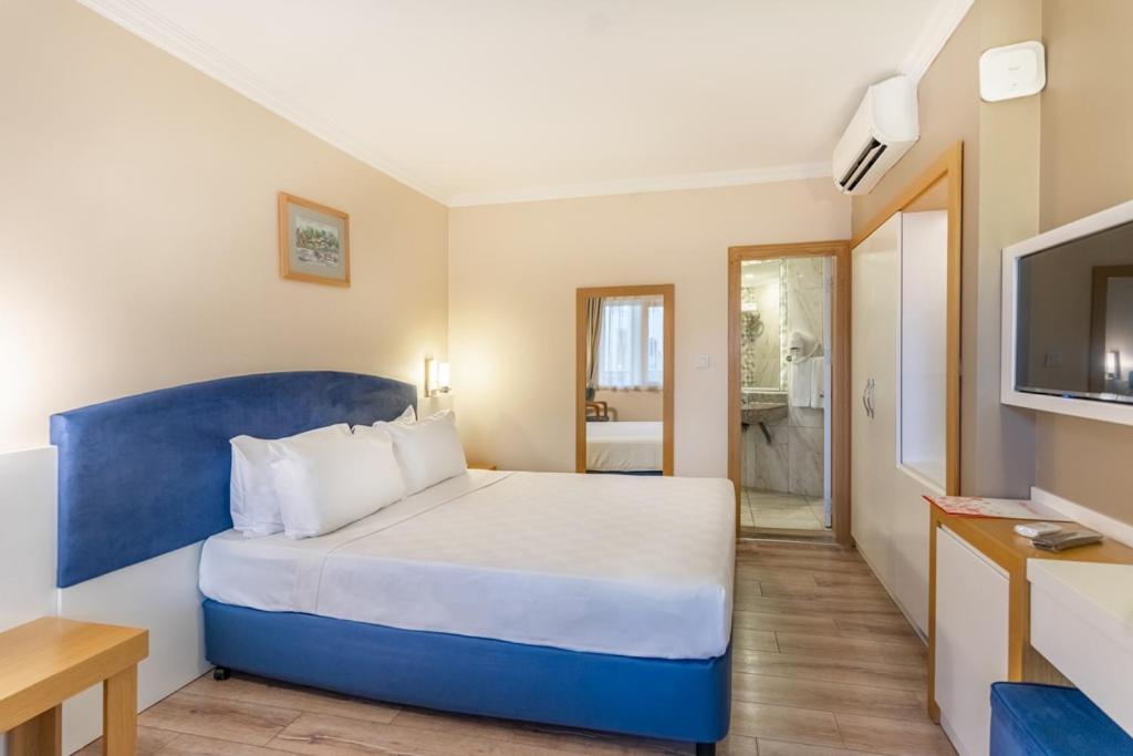 Economy Single Room
