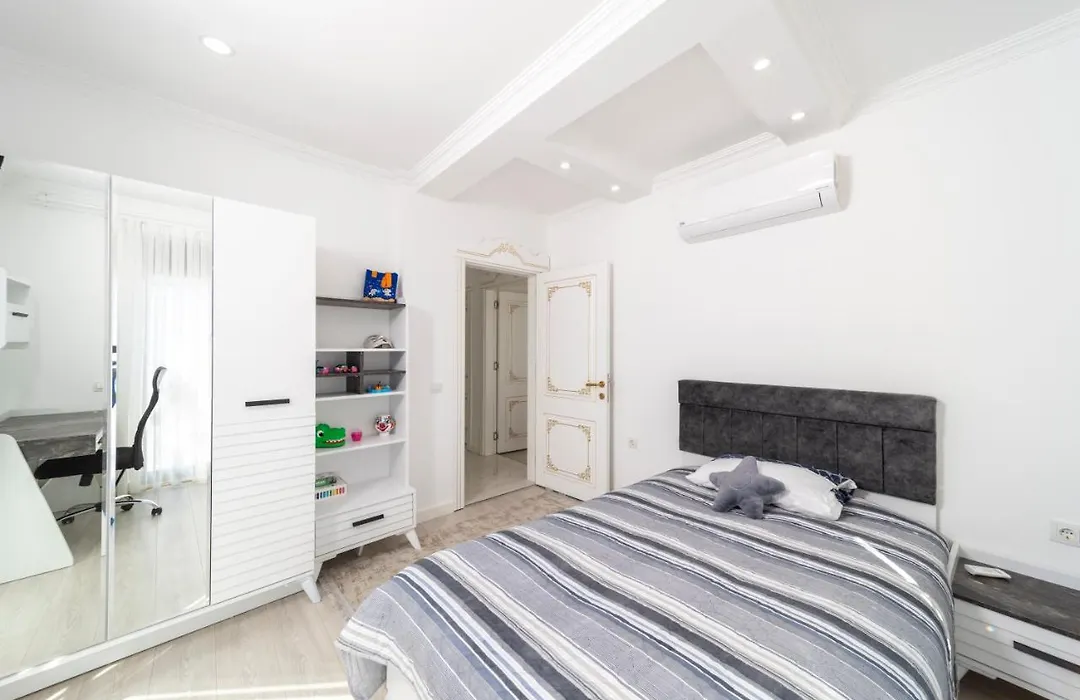 Brand New Villa With Full Amenities-1