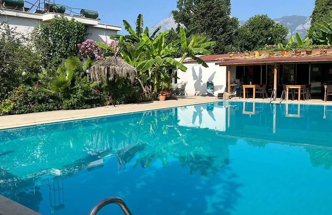 Kiris Garden Hotel-1