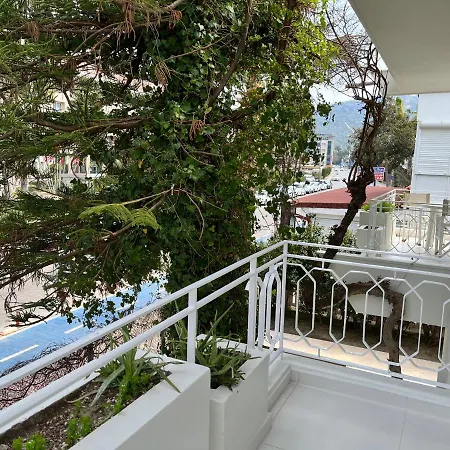 Lotus Villa Apartment-2