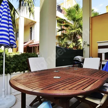 Villa Near The Sea-2