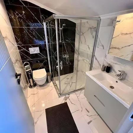 7 Person, Modern Architecture Villa - Awz 260-2