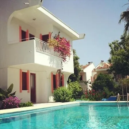 Flower Villa Apart-2