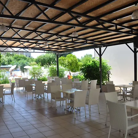 Akasia Resort Hotel-3