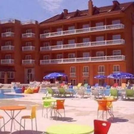 Club Golden Lady Hotel-3